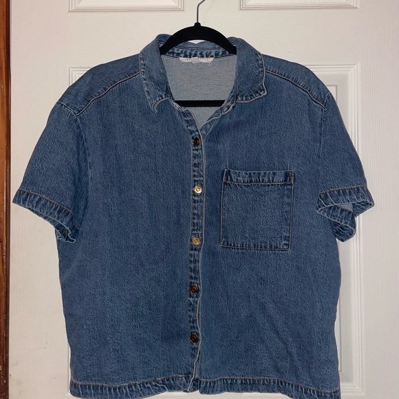 Jane and Delancey Jackets & Blazers - Jane & Delaney Classic Blue Button Down Denim Shirt XL